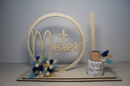 Flowerhoop Meter & Peter