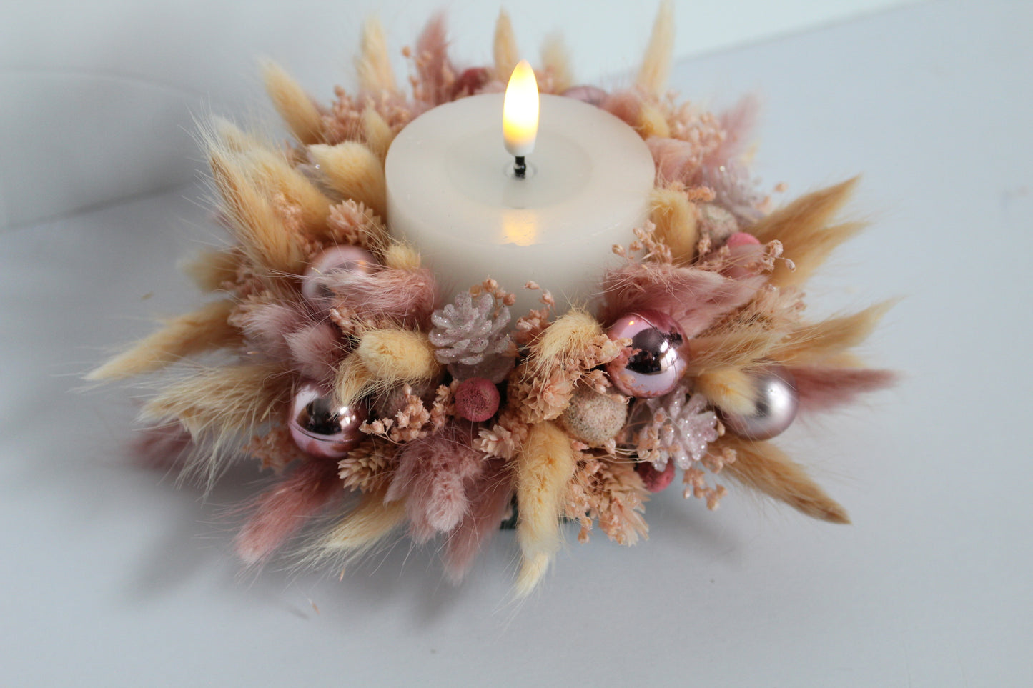 Kaars in bloemstuk klein