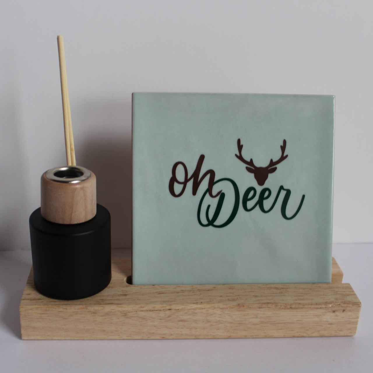 Tegel Oh Deer